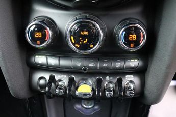 MINI Electric Hatch COOPER SE 32.6kWh LEVEL 2 