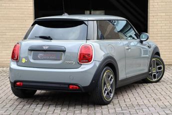 MINI Electric Hatch COOPER SE 32.6kWh LEVEL 2 
