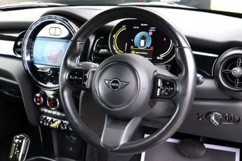 MINI Electric Hatch COOPER SE 32.6kWh LEVEL 2 