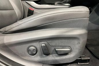 HYUNDAI IONIQ 38.3kWh Premium SE Hatchback 5dr Electric Auto (136 ps) Rear Vie