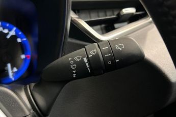 TOYOTA COROLLA 1.8 VVT-h Icon Hatchback 5dr Petrol Hybrid CVT Euro 6 (s/s) (140