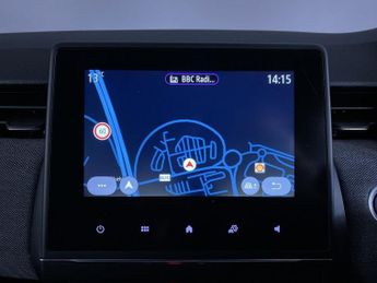 RENAULT CLIO 1.6 E-TECH techno Hatchback 5dr Petrol Hybrid Auto Euro 6 (s/s) 