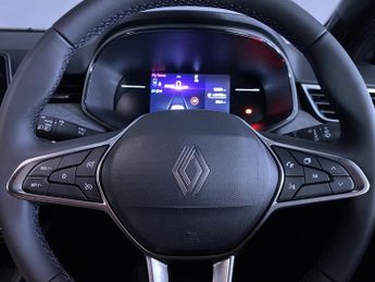 RENAULT CLIO 1.6 E-TECH techno Hatchback 5dr Petrol Hybrid Auto Euro 6 (s/s) 