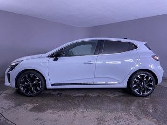 RENAULT CLIO 1.6 E-TECH techno Hatchback 5dr Petrol Hybrid Auto Euro 6 (s/s) 