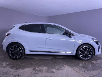 RENAULT CLIO 1.6 E-TECH techno Hatchback 5dr Petrol Hybrid Auto Euro 6 (s/s) 