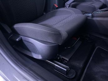 FORD FIESTA 1.0T EcoBoost MHEV Titanium Hatchback 5dr Petrol Hybrid DCT Euro