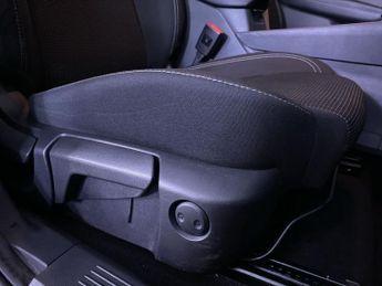 NISSAN QASHQAI 1.3 DIG-T MHEV Acenta Premium SUV 5dr Petrol Hybrid XTRON Euro 6