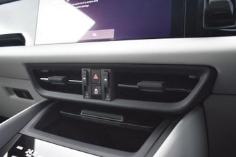 PORSCHE MACAN 380KW 100kWh (300KW FAST CHARGE) 4S Electric Auto 4WD (516ps) AS