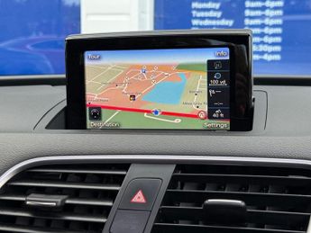 AUDI Q3 2.0 TDI Black Edition SUV 5dr Diesel S Tronic quattro Euro 6 (s/