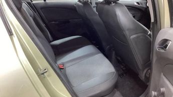 VAUXHALL CORSA 1.4i 16v Design Hatchback 5dr Petrol Automatic (a/c) (158 g/km, 