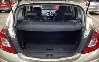 VAUXHALL CORSA 1.4i 16v Design Hatchback 5dr Petrol Automatic (a/c) (158 g/km, 