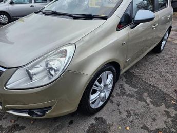 VAUXHALL CORSA 1.4i 16v Design Hatchback 5dr Petrol Automatic (a/c) (158 g/km, 