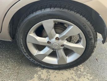 NISSAN NOTE 1.6 16V n-tec Hatchback 5dr Petrol Auto Euro 5 (110 ps)