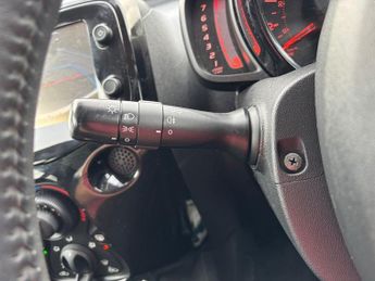 CITROEN C1 1.0 VTi Flair Hatchback 5dr Petrol ETG5 Euro 6 (68 ps)