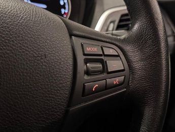 BMW 1 SERIES 1.5 118i SE Business Hatchback 5dr Petrol Auto Euro 6 (s/s) (136