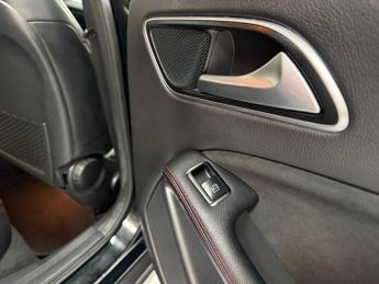 MERCEDES-BENZ GLA 2.1 GLA220d AMG Line (Executive) SUV 5dr Diesel 7G-DCT 4MATIC Eu