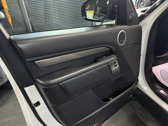 LAND ROVER DISCOVERY 5 3.0 TD V6 HSE SUV 5dr Diesel Auto 4WD Euro 6 (s/s) (258 ps)