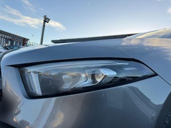 MERCEDES-BENZ A-CLASS 1.5 A180d AMG Line Hatchback 5dr Diesel 7G-DCT Euro 6 (s/s) (116