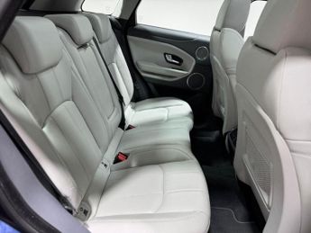 LAND ROVER RANGE ROVER EVOQUE 2.0 TD4 SE Tech SUV 5dr Diesel Auto 4WD Euro 6 (s/s) (180 ps)