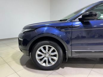 LAND ROVER RANGE ROVER EVOQUE 2.0 TD4 SE Tech SUV 5dr Diesel Auto 4WD Euro 6 (s/s) (180 ps)