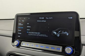 HYUNDAI KONA 39kWh Premium SUV 5dr Electric Auto (10.5kW Charger) (136 ps)