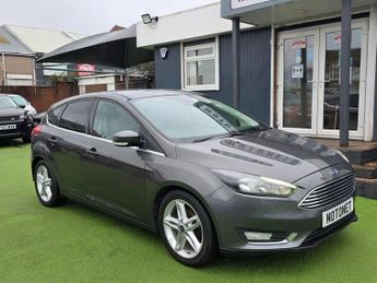 Ford Focus 1.6 TDCi Titanium Hatchback 5dr Diesel Manual Euro 5 (s/s) (115 