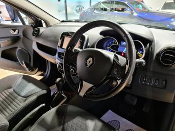 RENAULT CLIO 1.5 dCi Dynamique S MediaNav Hatchback 5dr Diesel EDC Euro 5 (90