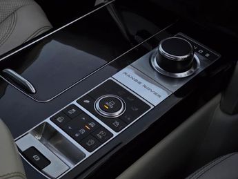 LAND ROVER RANGE ROVER 4.4 SD V8 Autobiography SUV 5dr Diesel Auto 4WD Euro 6 (s/s) (33