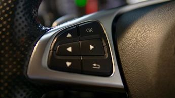 MERCEDES-BENZ GLA 2.1 GLA220d AMG Line (Premium Plus) SUV 5dr Diesel 7G-DCT 4MATIC