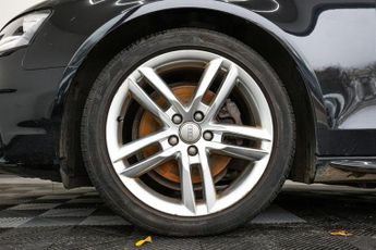 AUDI A4 AVANT 2.0 TDI S line Estate 5dr Diesel Multitronic Euro 5 (s/s) (177 p