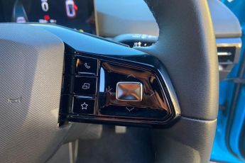 MG MG 4 64kWh SE Long Range Hatchback 5dr Electric Auto (203 ps) Rear Pa