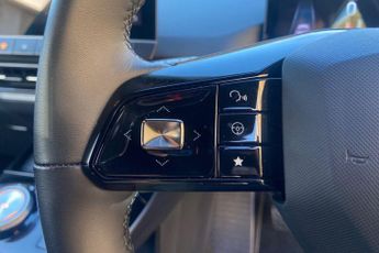 MG MG 4 64kWh SE Long Range Hatchback 5dr Electric Auto (203 ps) Rear Pa