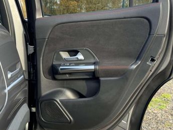 MERCEDES-BENZ EQA EQA 250 AMG Line 5dr