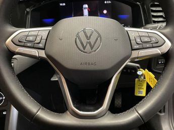 VOLKSWAGEN POLO 1.0 TSI Match Hatchback 5dr Petrol DSG Euro 6 (s/s) (95 ps)