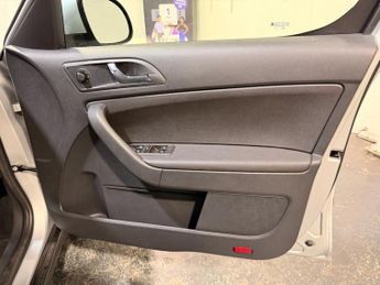 SKODA YETI 1.2 TSI SE Drive Outdoor 5dr Petrol DSG Euro 6 (s/s) (110 ps) Sa