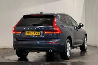 VOLVO XC60 2.0 B5 MHEV Momentum SUV 5dr Petrol Hybrid Auto Euro 6 (s/s) (25