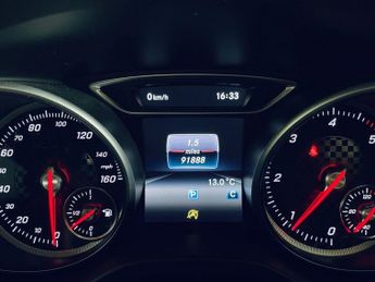 MERCEDES-BENZ A-CLASS 1.5 A180d Sport (Executive) Hatchback 5dr Diesel Manual Euro 6 (