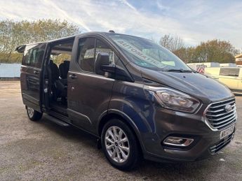 FORD TOURNEO CUSTOM 2.0 320 EcoBlue Titanium Minibus Double Cab 5dr Diesel Auto L2 E