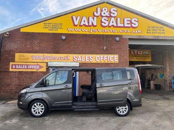 FORD TOURNEO CUSTOM 2.0 320 EcoBlue Titanium Minibus Double Cab 5dr Diesel Auto L2 E