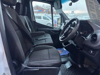 MERCEDES-BENZ SPRINTER 2.0 315 CDI Progressive FRIDGE FREZZER STAND BY AUTO A/C  