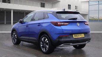 VAUXHALL GRANDLAND X 1.2 Turbo SRi Nav SUV 5dr Petrol Auto Euro 6 (s/s) (130 ps)