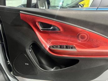 VAUXHALL AMPERA Electron Hatchback 5dr Petrol Plug-in Hybrid Auto Euro 5 (Range 