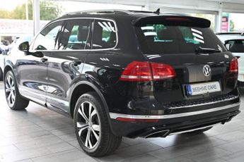 VOLKSWAGEN TOUAREG 3.0 TDI V6 BlueMotion Tech R-Line SUV 5dr Diesel Tiptronic 4WD E