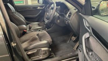 AUDI Q3 2.0 TFSI Black Edition SUV 5dr Petrol S Tronic quattro Euro 6 (s
