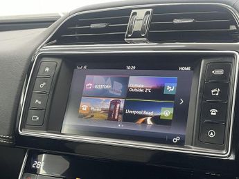 JAGUAR XE 2.0i R-Sport Saloon 4dr Petrol Auto Euro 6 (s/s) (200 ps)