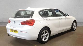 BMW 1 SERIES 1.5 118i SE Hatchback 5dr Petrol Auto Euro 6 (s/s) (136 ps)