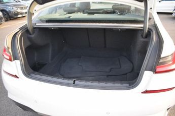 BMW 3 SERIES 2.0 320d M Sport Saloon 4dr Diesel Auto Euro 6 (s/s) (190 ps)