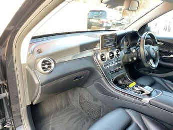 MERCEDES-BENZ GLC 2.1 GLC250d Sport SUV 5dr Diesel G-Tronic 4MATIC Euro 6 (s/s) (2