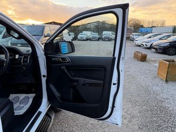 FORD RANGER 2.0 EcoBlue Wildtrak Pickup Double Cab 4dr Diesel Auto 4WD Euro 