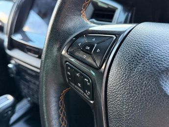 FORD RANGER 2.0 EcoBlue Wildtrak Pickup Double Cab 4dr Diesel Auto 4WD Euro 